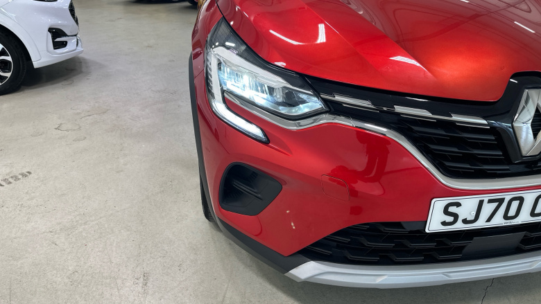 Renault Captur 1.0 TCE 100 Iconic 5dr Petrol Hatchback